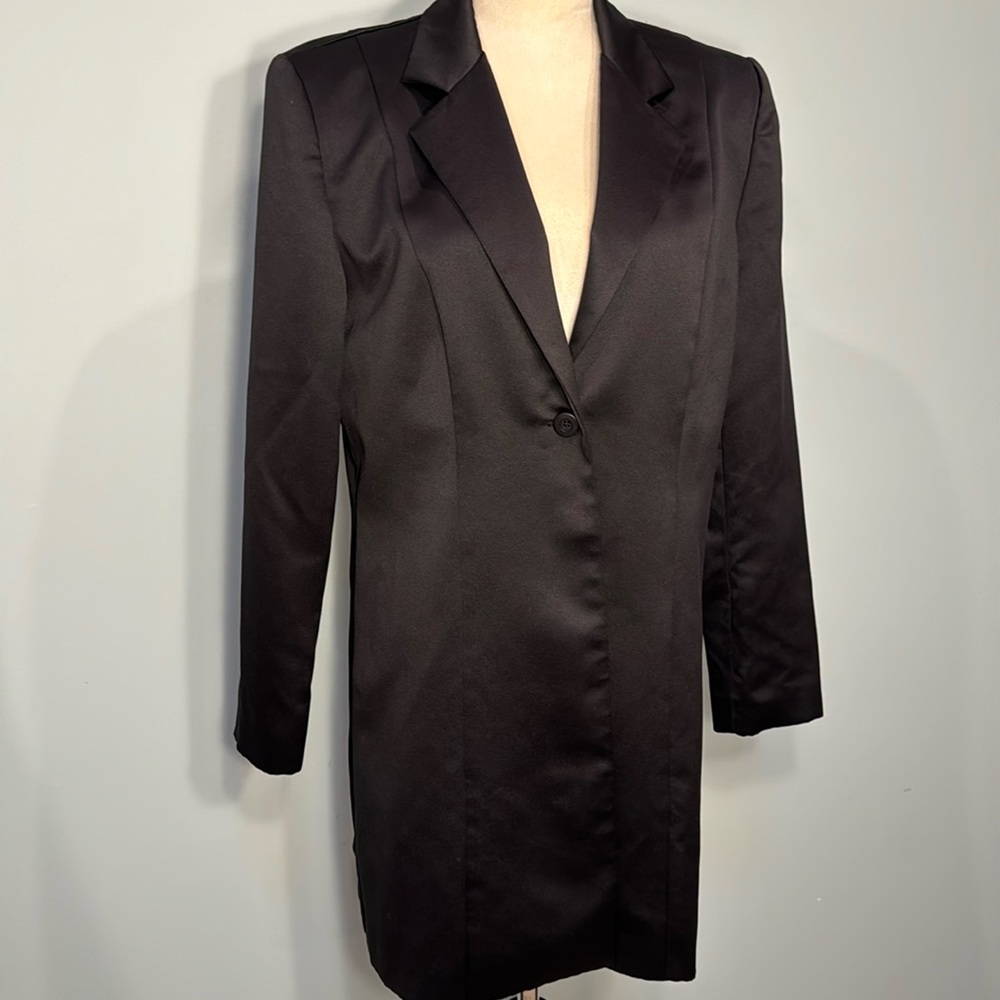 Studio 32 black sheen trench coat Size 12